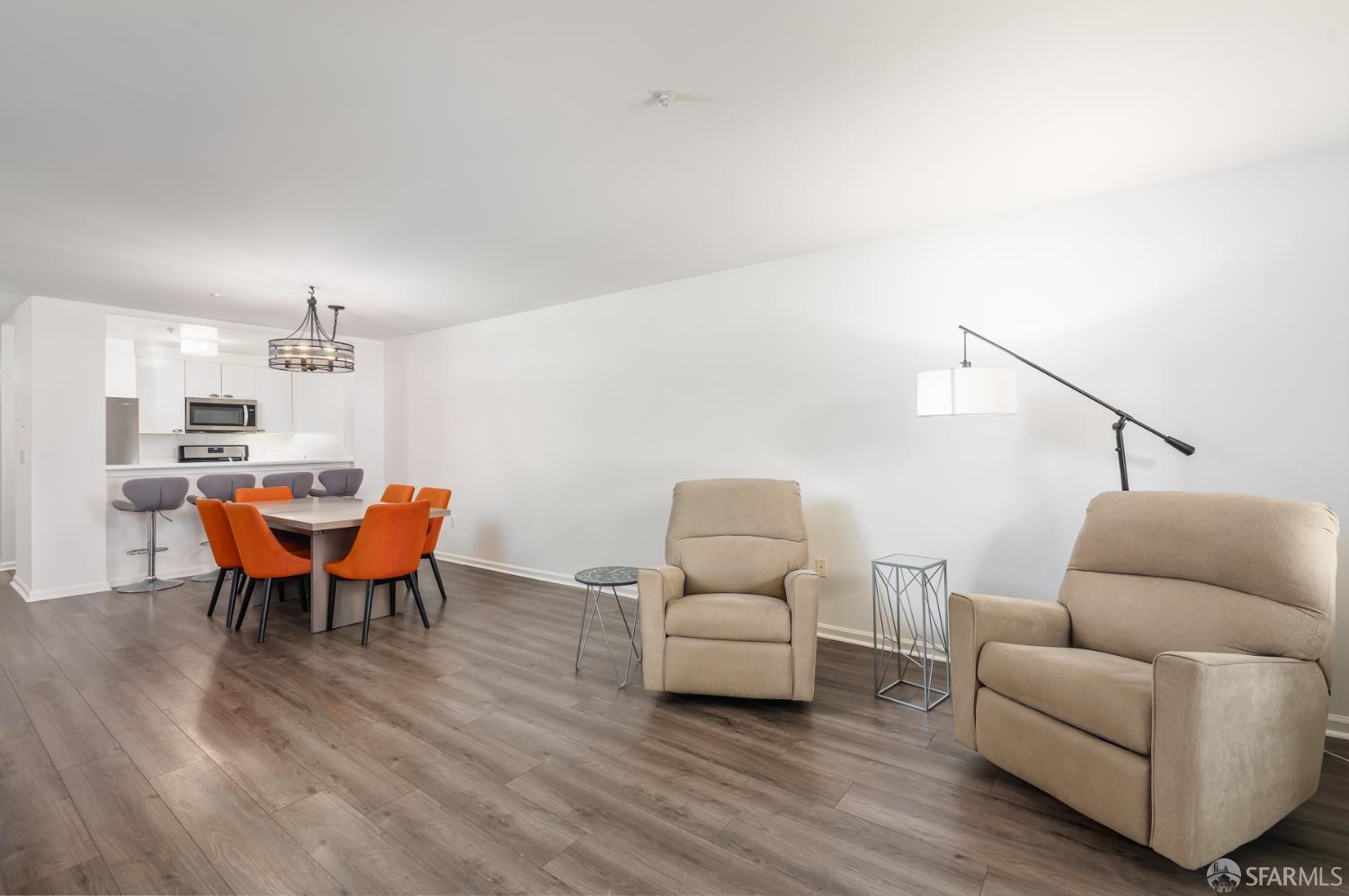 Detail Gallery Image 12 of 29 For 600 Chestnut St #107,  San Francisco,  CA 94133 - 2 Beds | 2 Baths