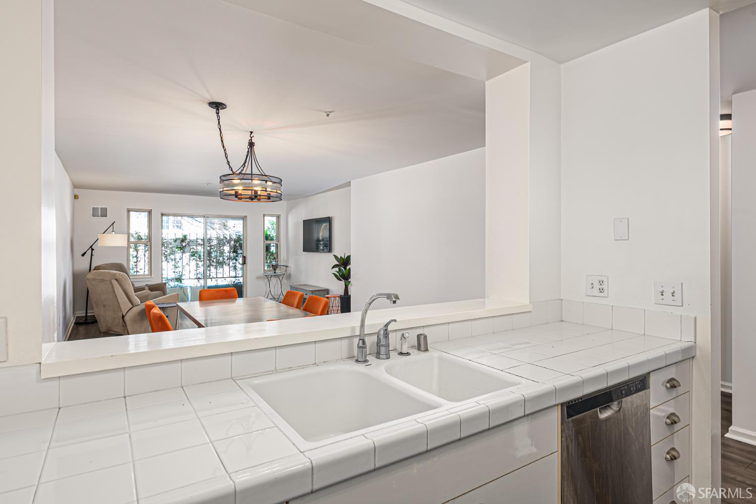 Detail Gallery Image 17 of 29 For 600 Chestnut St #107,  San Francisco,  CA 94133 - 2 Beds | 2 Baths