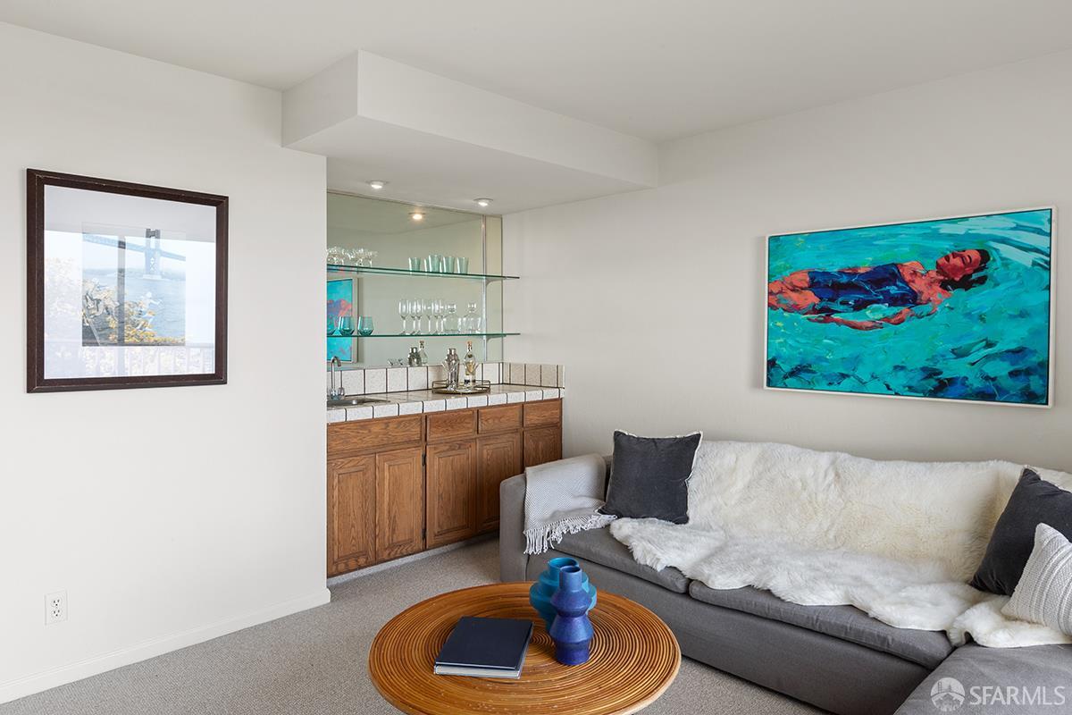 Detail Gallery Image 31 of 65 For 169 Tulare St, Brisbane,  CA 94005 - 4 Beds | 3 Baths