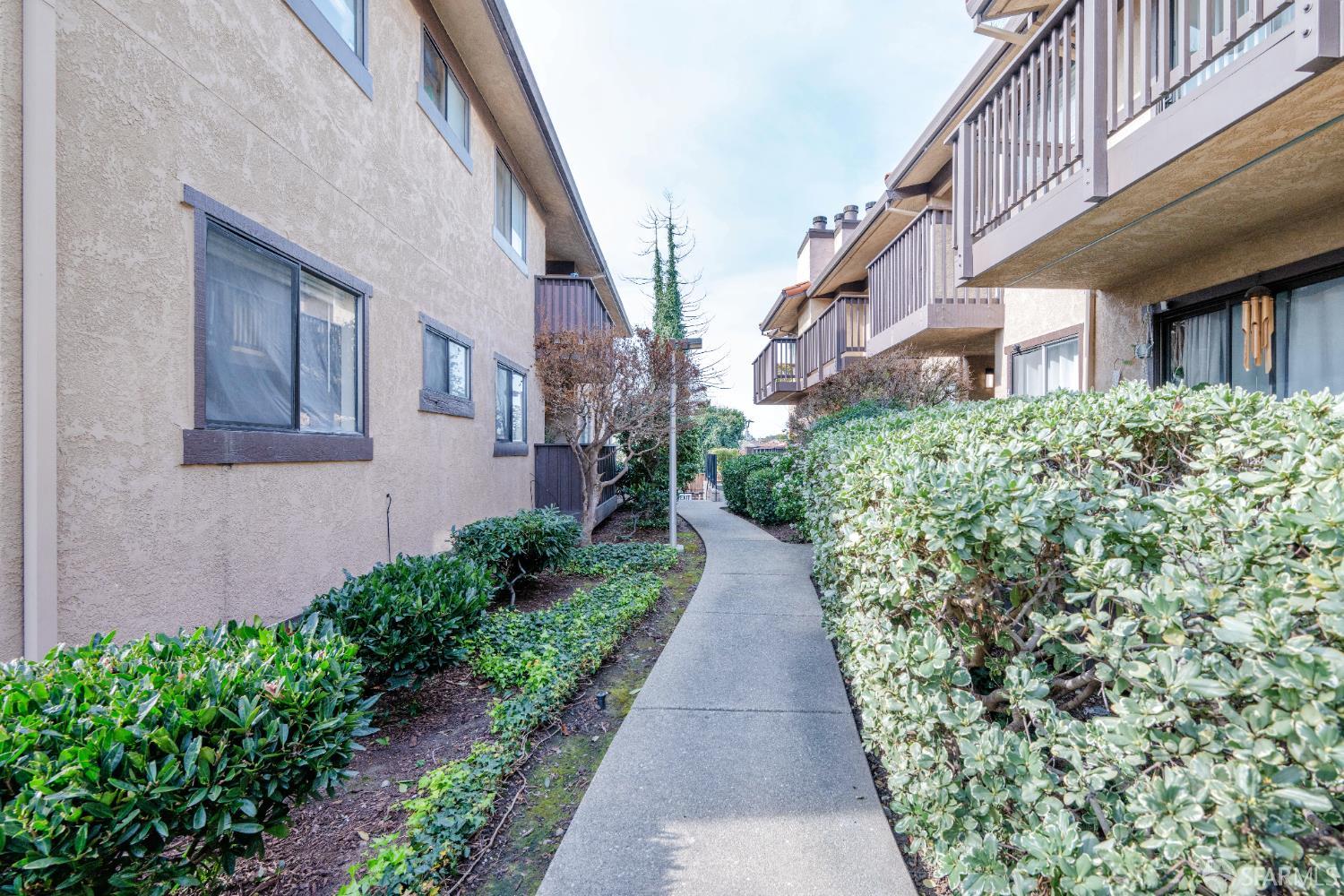 Detail Gallery Image 75 of 75 For 15065 Hesperian Blvd #22,  San Leandro,  CA 94578 - 2 Beds | 1 Baths