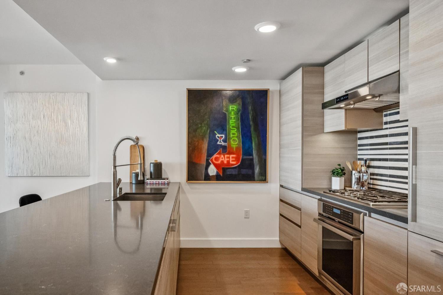 Detail Gallery Image 16 of 96 For 708 Long Bridge St #816,  San Francisco,  CA 94158 - 2 Beds | 2 Baths