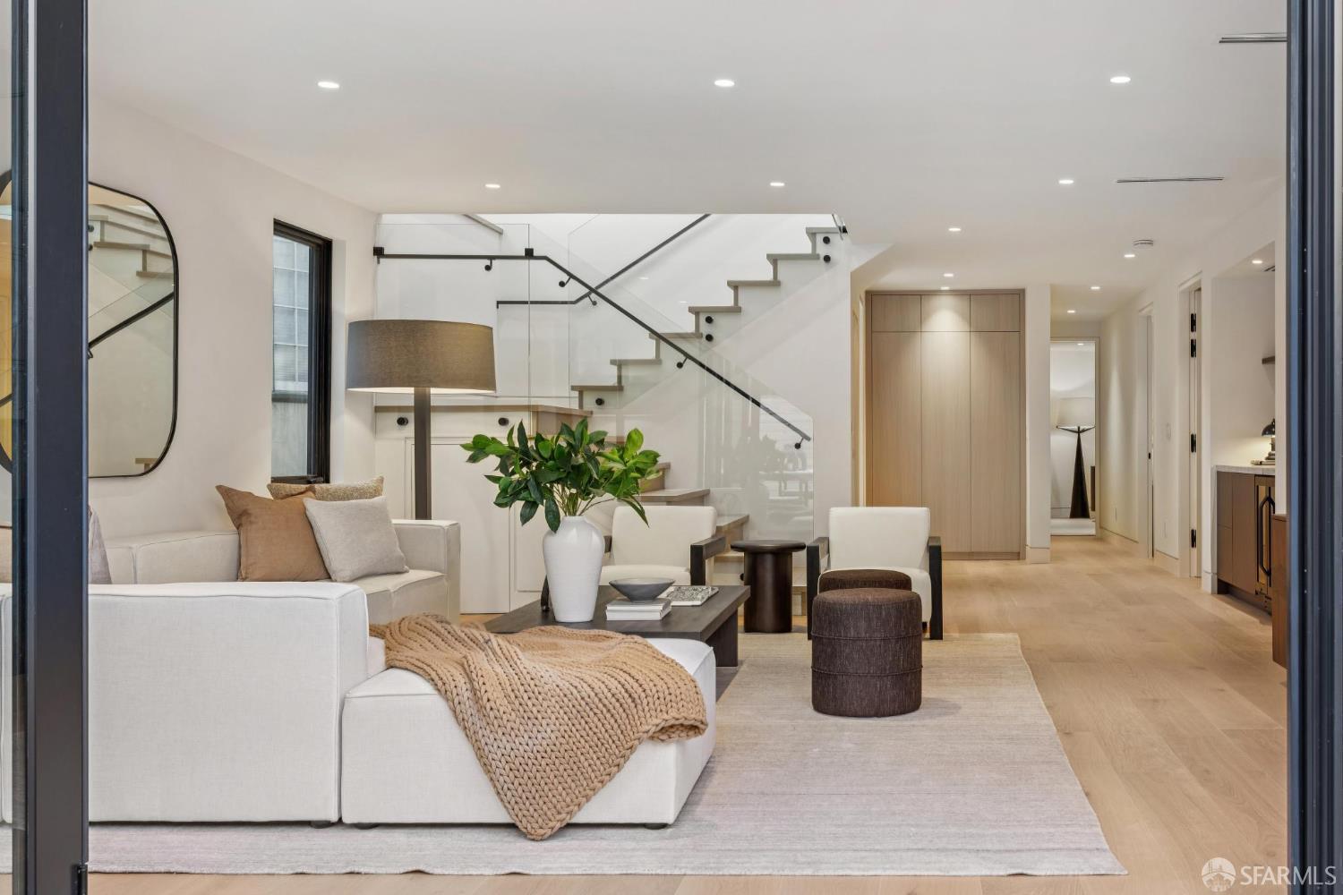 Detail Gallery Image 47 of 71 For 199 Brentwood Ave, San Francisco,  CA 94127 - 4 Beds | 4/1 Baths