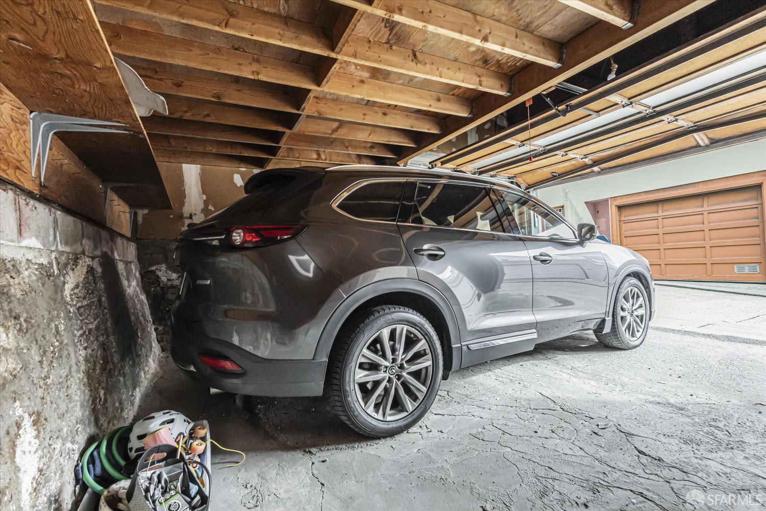 Detail Gallery Image 57 of 72 For 1733 Leavenworth St, San Francisco,  CA 94109 - – Beds | – Baths