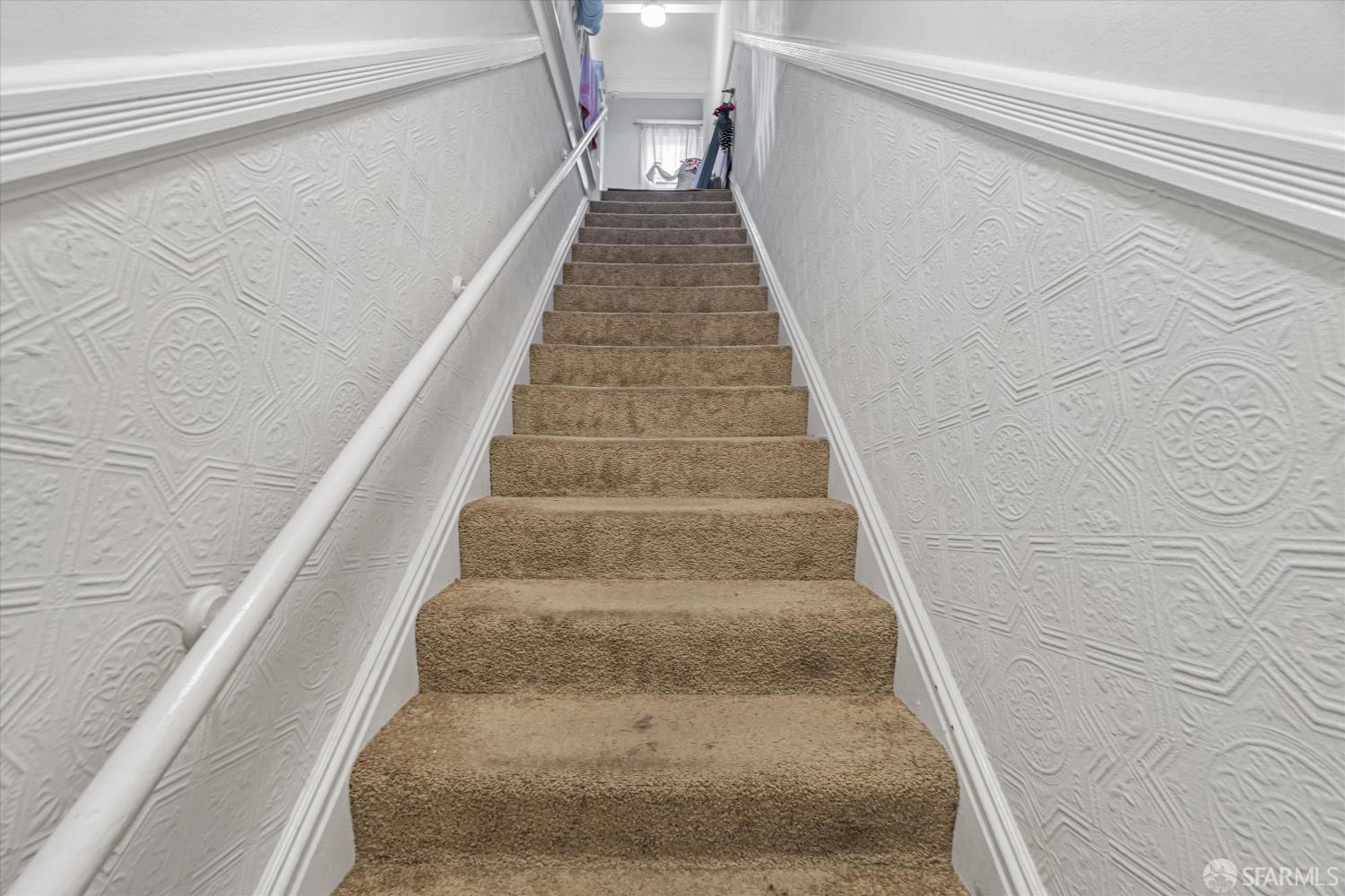 Detail Gallery Image 2 of 72 For 1733 Leavenworth St, San Francisco,  CA 94109 - – Beds | – Baths