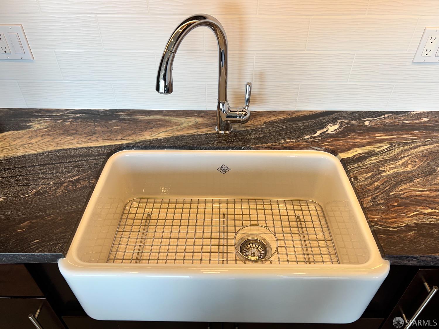 Detail Gallery Image 23 of 82 For 1671 34th Ave, San Francisco,  CA 94122 - 5 Beds | 3 Baths