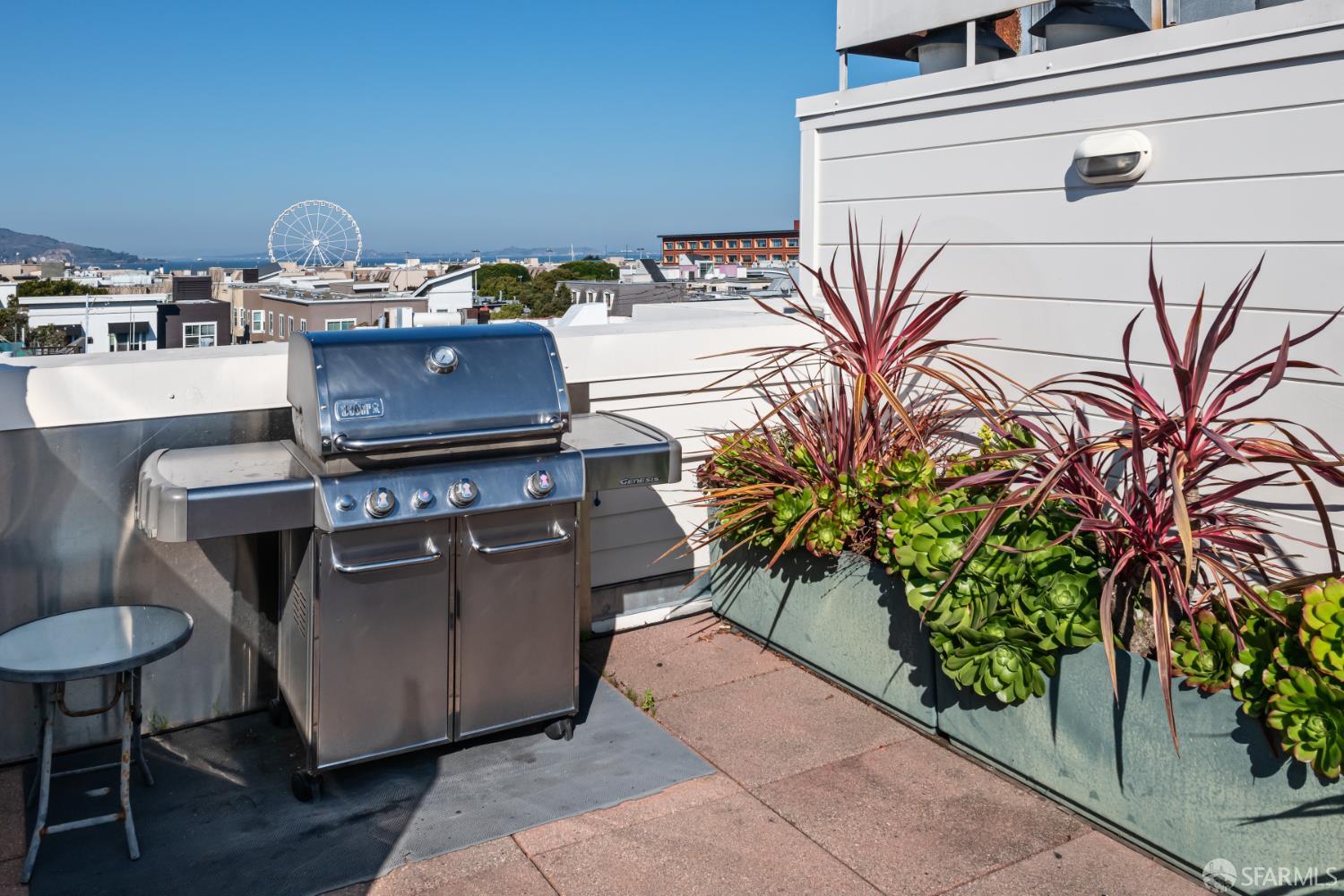 Detail Gallery Image 5 of 29 For 600 Chestnut St #107,  San Francisco,  CA 94133 - 2 Beds | 2 Baths