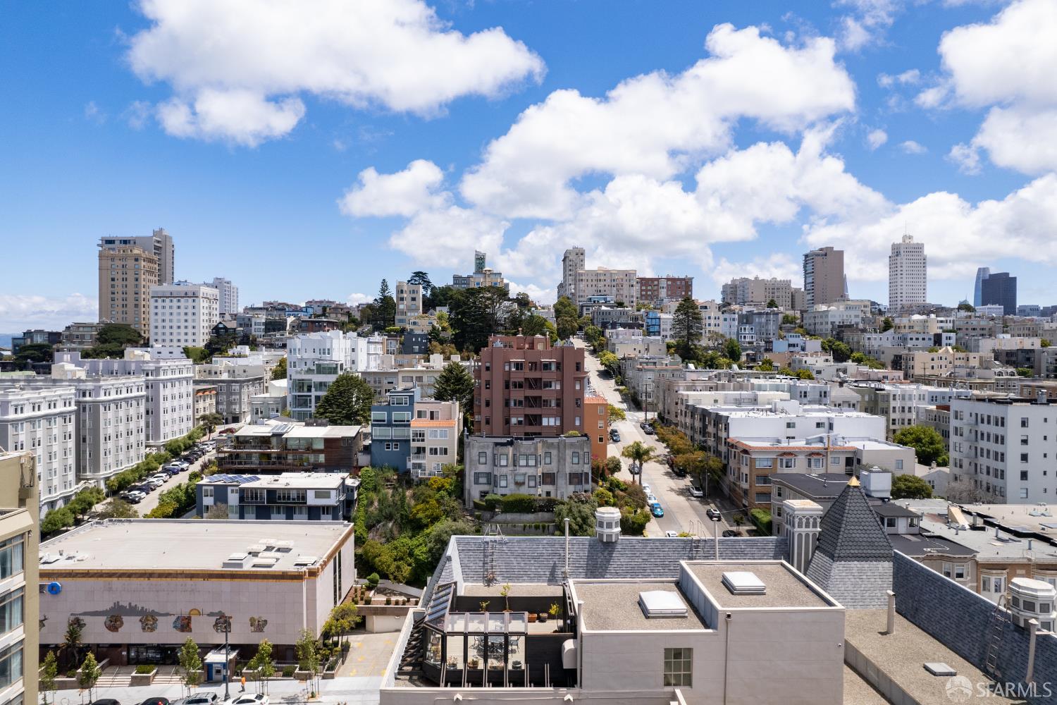 Detail Gallery Image 32 of 56 For 2701 Van Ness Ave #403,  San Francisco,  CA 94109 - 0 Beds | 1 Baths