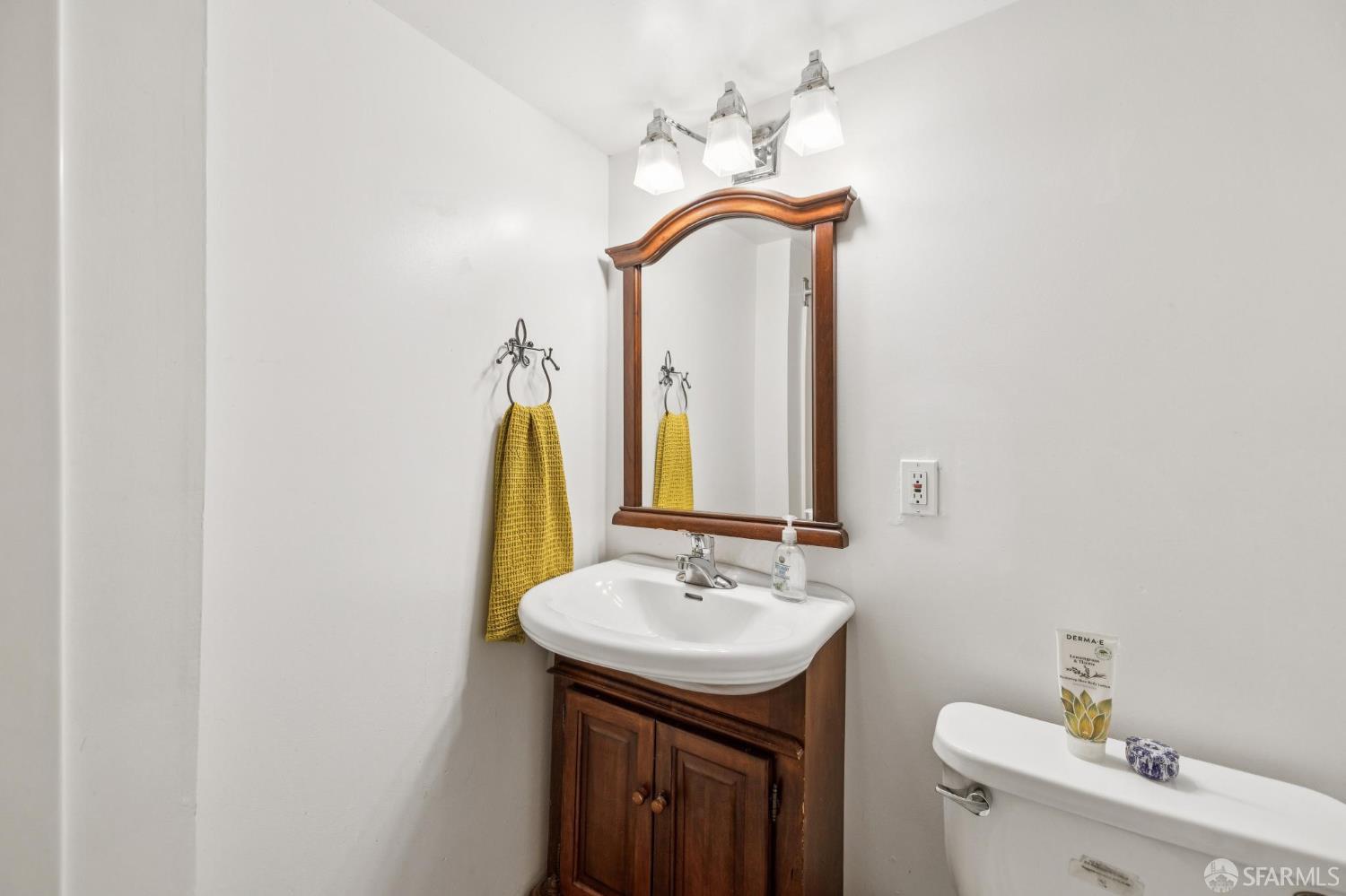 Detail Gallery Image 33 of 45 For 1815 29th Ave, San Francisco,  CA 94122 - 2 Beds | 1 Baths