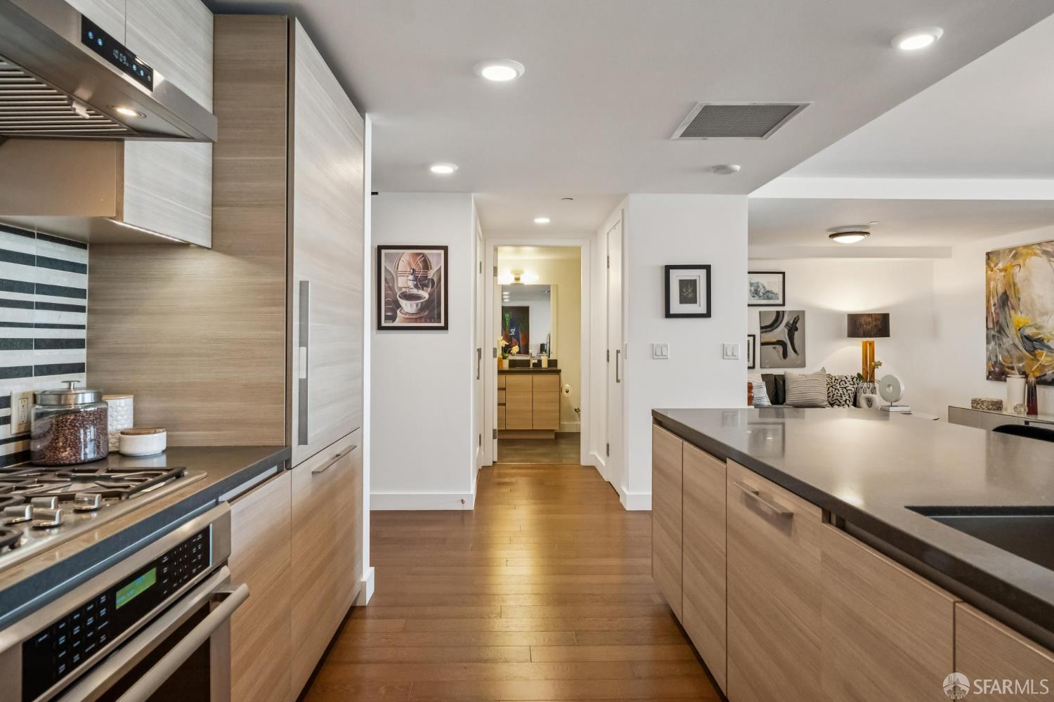 Detail Gallery Image 22 of 96 For 708 Long Bridge St #816,  San Francisco,  CA 94158 - 2 Beds | 2 Baths