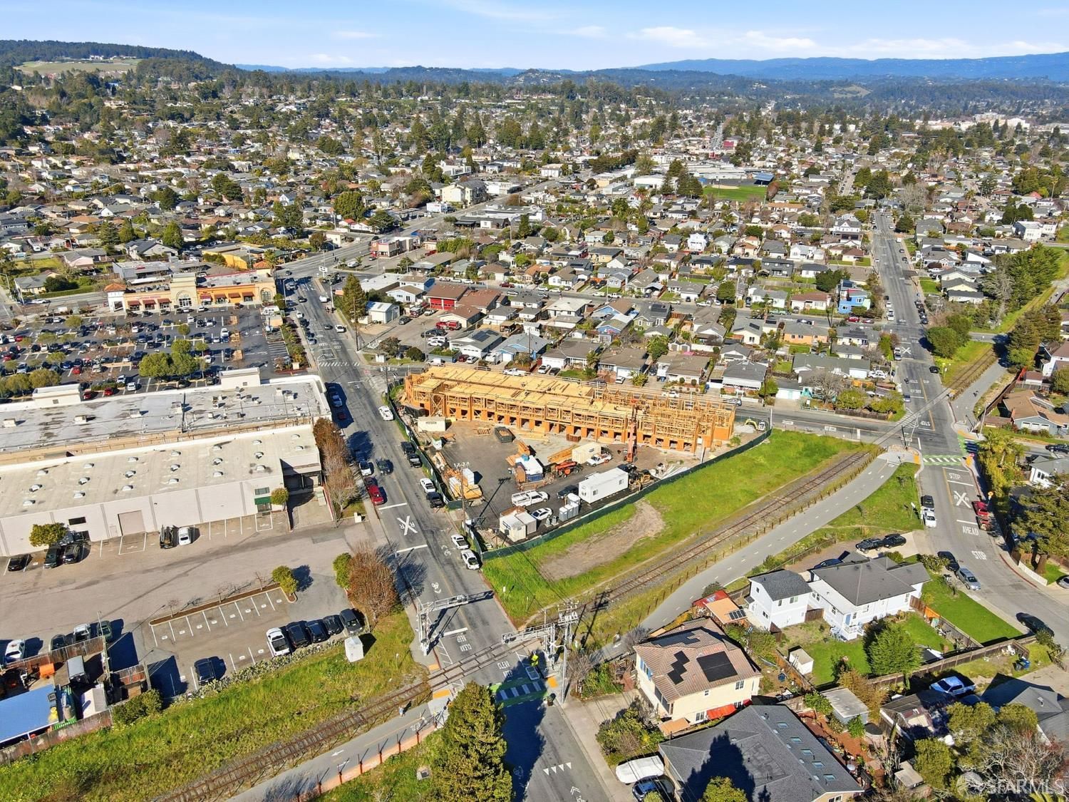 Detail Gallery Image 36 of 48 For 820 Almar Ave, Santa Cruz,  CA 95060 - 3 Beds | 2/1 Baths