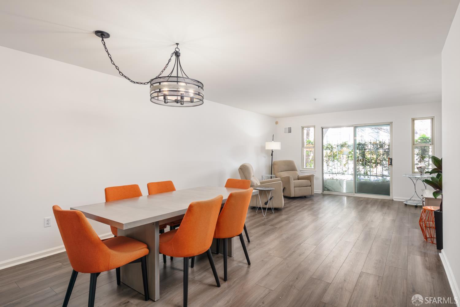 Detail Gallery Image 9 of 29 For 600 Chestnut St #107,  San Francisco,  CA 94133 - 2 Beds | 2 Baths