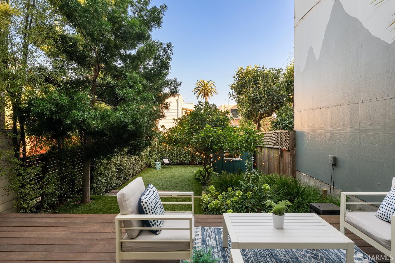 Detail Gallery Image 23 of 30 For 1159 Church St, San Francisco,  CA 94114 - 3 Beds | 3 Baths