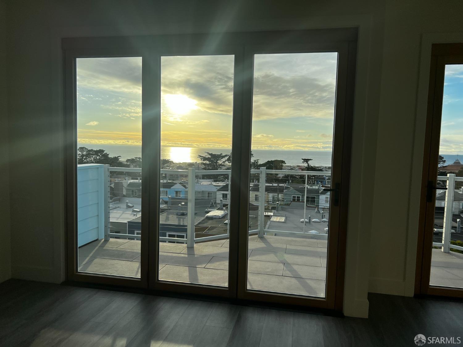 Detail Gallery Image 39 of 82 For 1671 34th Ave, San Francisco,  CA 94122 - 5 Beds | 3 Baths