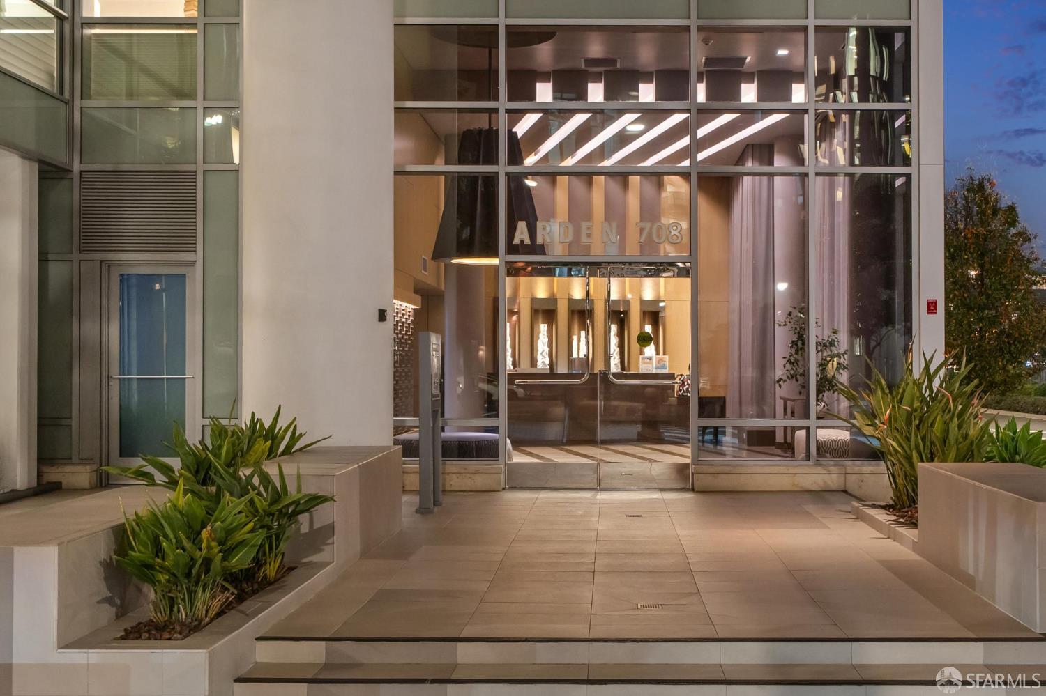 Detail Gallery Image 5 of 96 For 708 Long Bridge St #816,  San Francisco,  CA 94158 - 2 Beds | 2 Baths