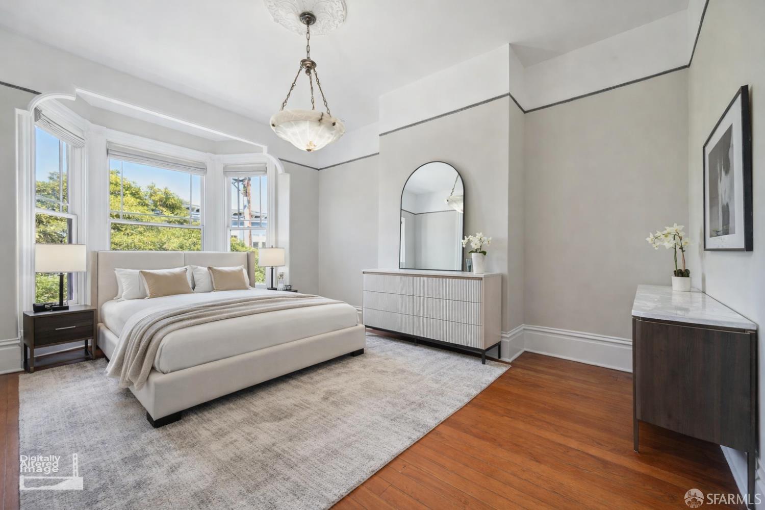 Detail Gallery Image 17 of 34 For 1409 Mcallister St, San Francisco,  CA 94115 - 4 Beds | 3 Baths