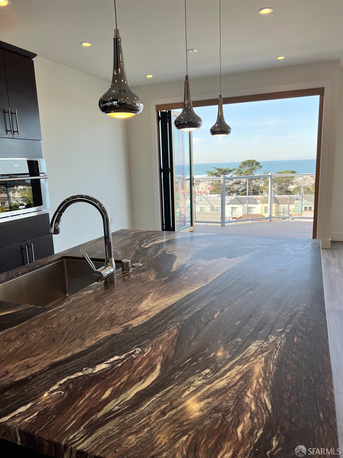 Detail Gallery Image 24 of 82 For 1671 34th Ave, San Francisco,  CA 94122 - 5 Beds | 3 Baths