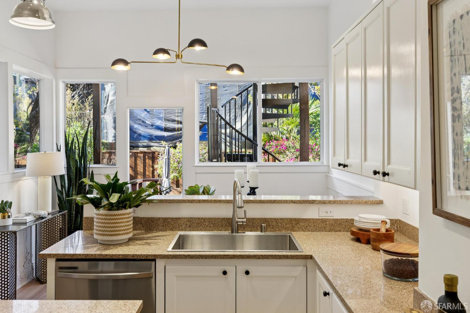 Photo #20: 425091990 Listing: Photo #20