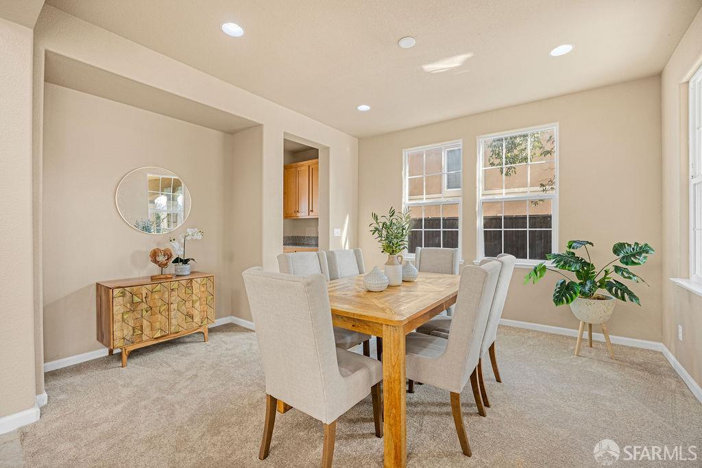 Detail Gallery Image 8 of 59 For 4531 Le Conte Cir, Antioch,  CA 94531 - 5 Beds | 3/1 Baths