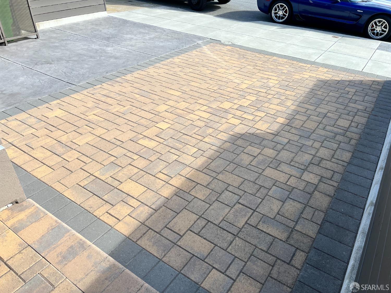 Detail Gallery Image 6 of 82 For 1671 34th Ave, San Francisco,  CA 94122 - 5 Beds | 3 Baths