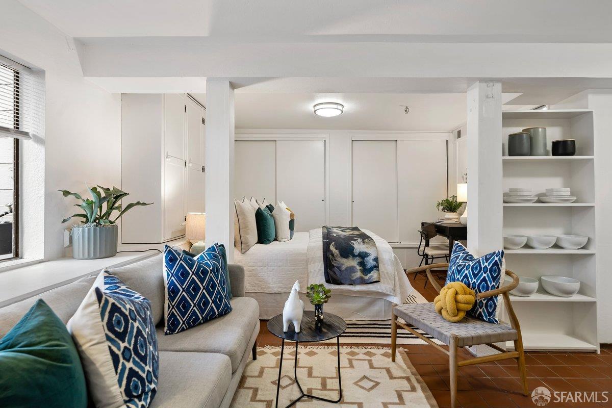 Photo #51: 426100700 Listing: Photo #51