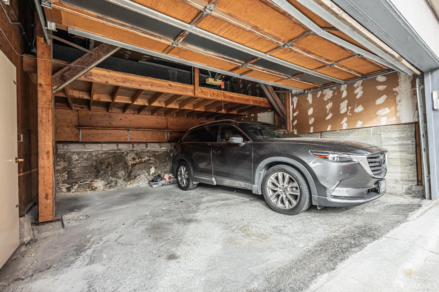 Detail Gallery Image 65 of 72 For 1733 Leavenworth St, San Francisco,  CA 94109 - – Beds | – Baths