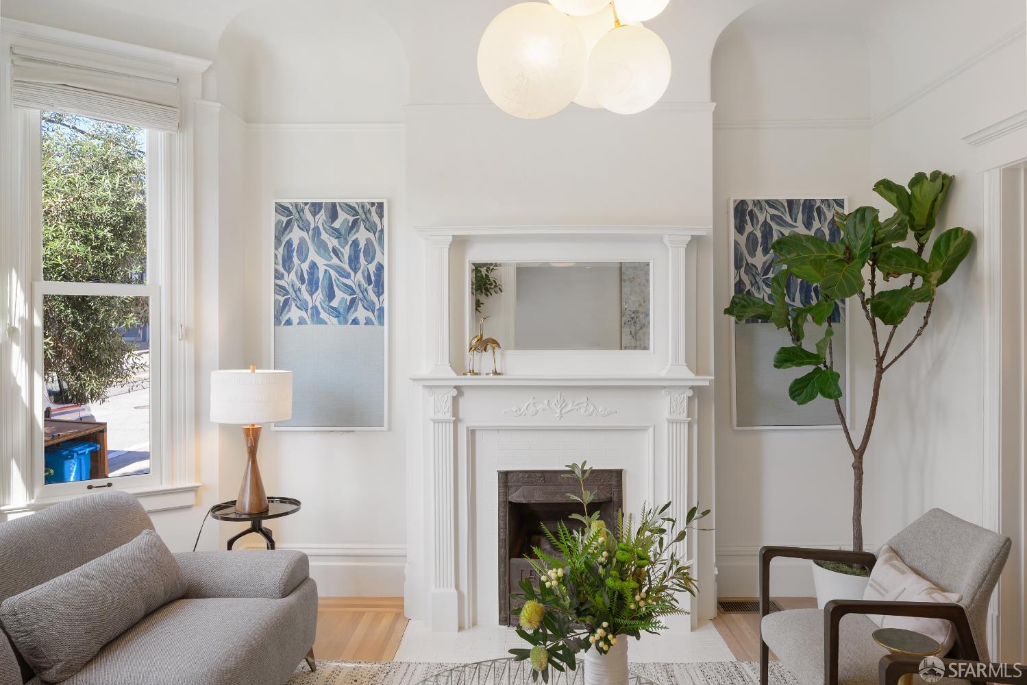 Detail Gallery Image 3 of 30 For 1159 Church St, San Francisco,  CA 94114 - 3 Beds | 3 Baths