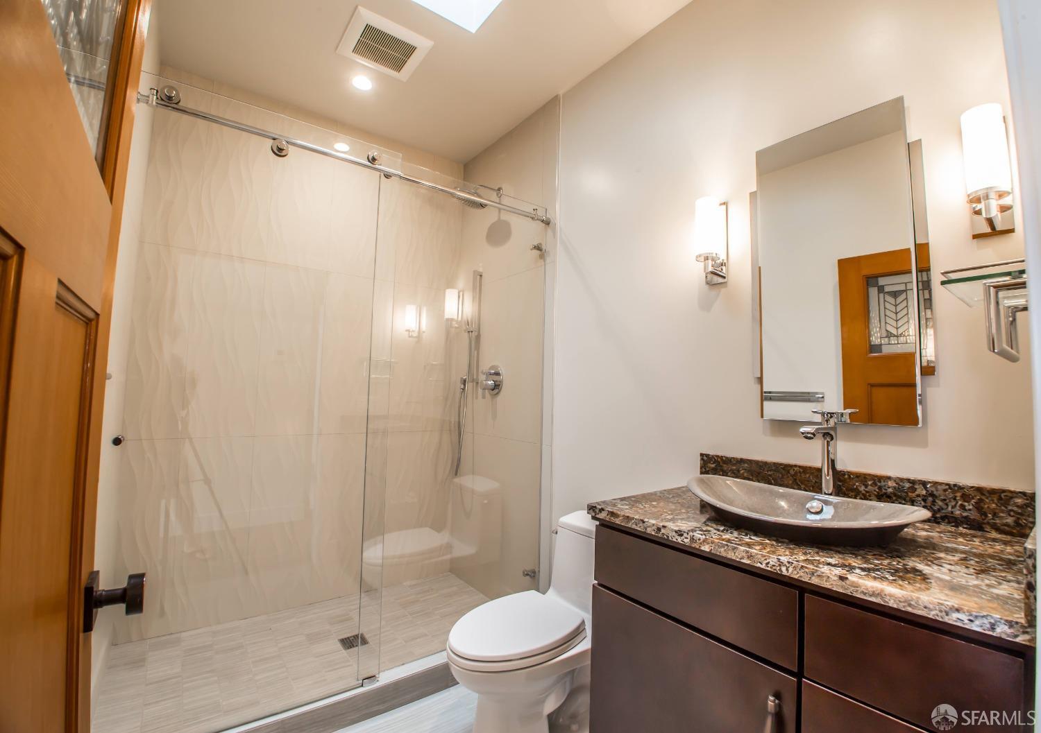 Detail Gallery Image 42 of 82 For 1671 34th Ave, San Francisco,  CA 94122 - 5 Beds | 3 Baths