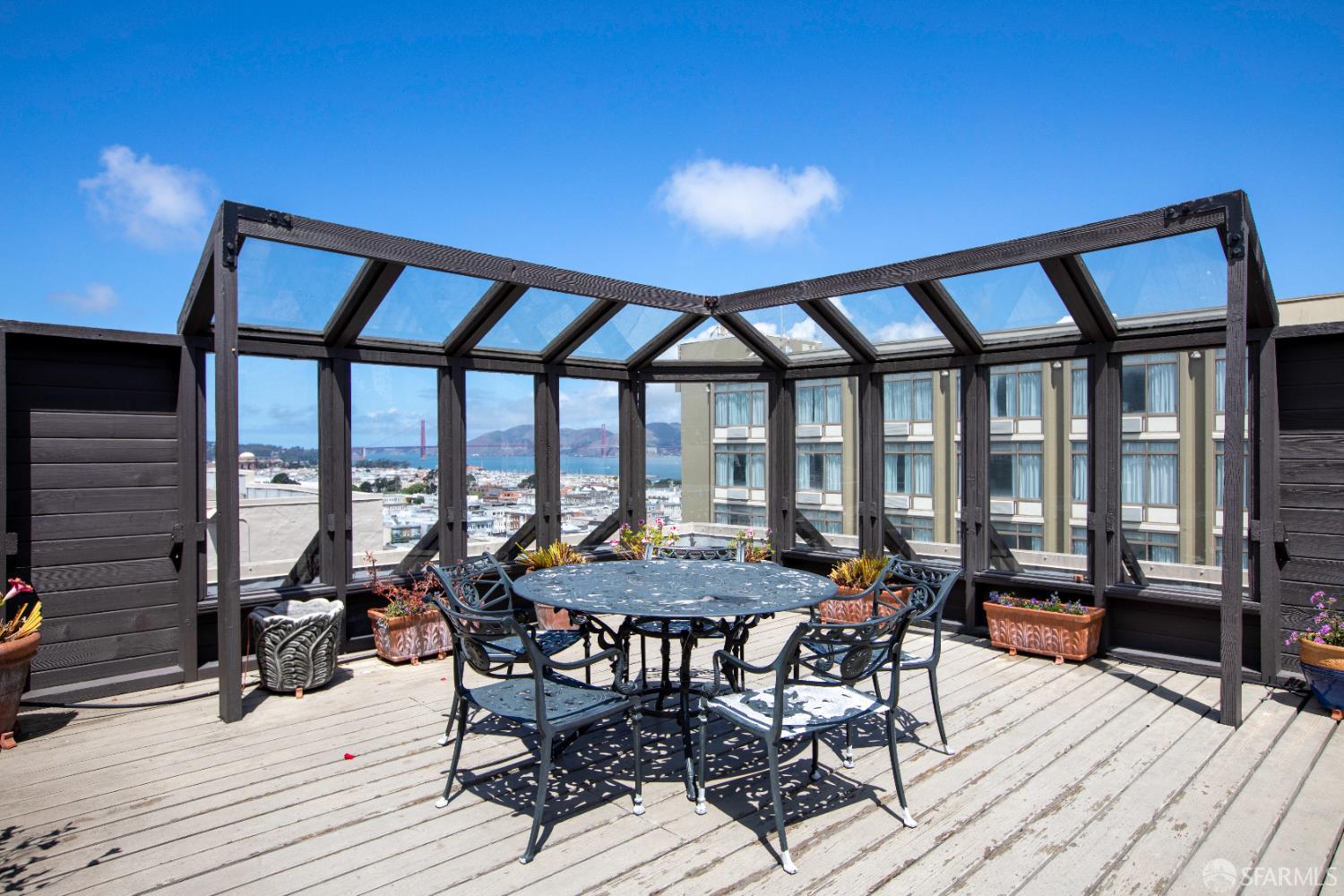 Detail Gallery Image 28 of 56 For 2701 Van Ness Ave #403,  San Francisco,  CA 94109 - 0 Beds | 1 Baths
