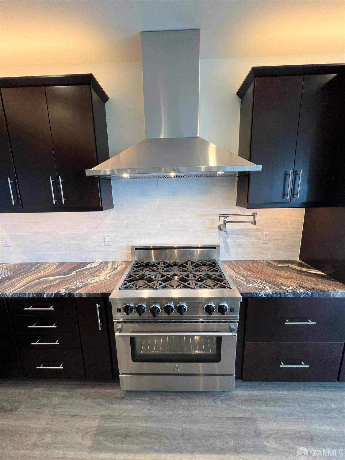 Detail Gallery Image 20 of 82 For 1671 34th Ave, San Francisco,  CA 94122 - 5 Beds | 3 Baths