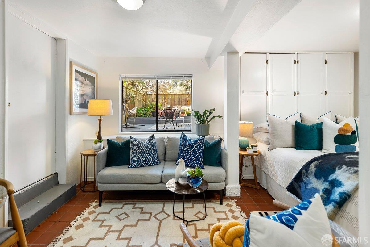 Photo #52: 426100700 Listing: Photo #52