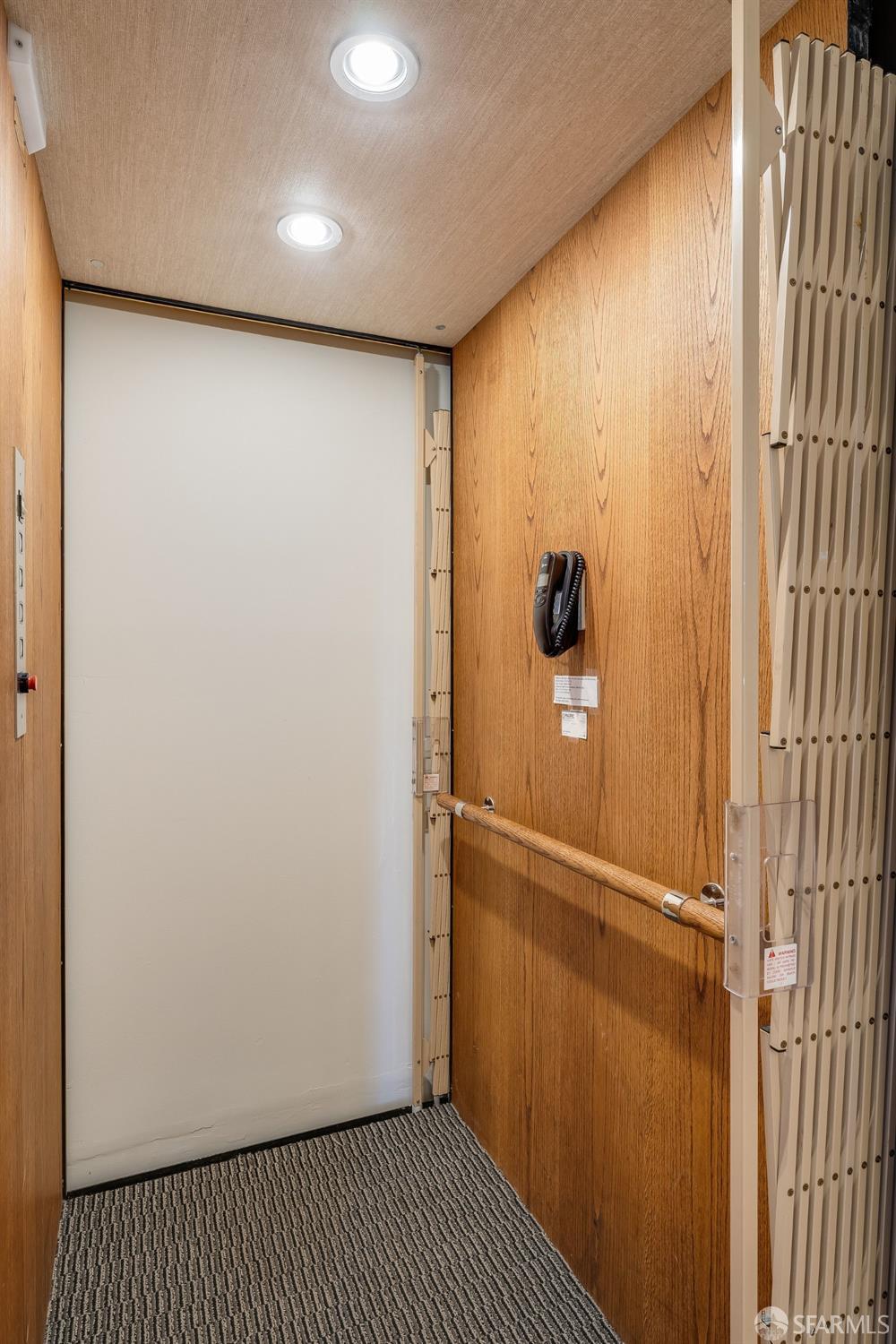 Detail Gallery Image 46 of 50 For 192 Graystone Ter, San Francisco,  CA 94114 - 3 Beds | 2/1 Baths