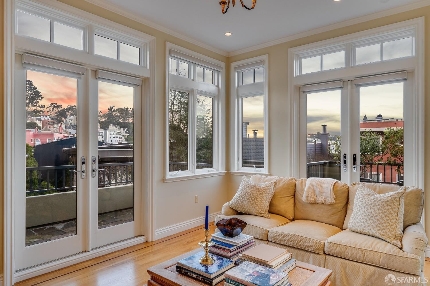 Detail Gallery Image 9 of 50 For 192 Graystone Ter, San Francisco,  CA 94114 - 3 Beds | 2/1 Baths