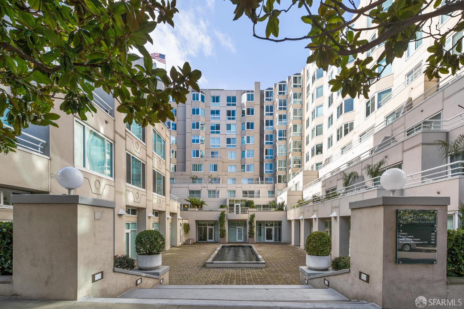 Detail Gallery Image 38 of 39 For 111 Chestnut St #303,  San Francisco,  CA 94111 - 2 Beds | 2 Baths