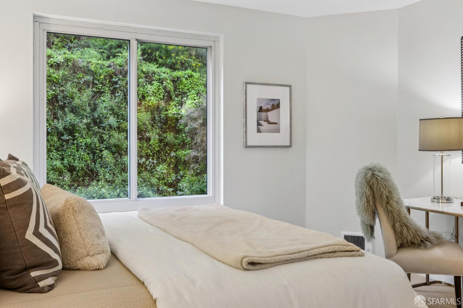 Detail Gallery Image 19 of 39 For 111 Chestnut St #303,  San Francisco,  CA 94111 - 2 Beds | 2 Baths