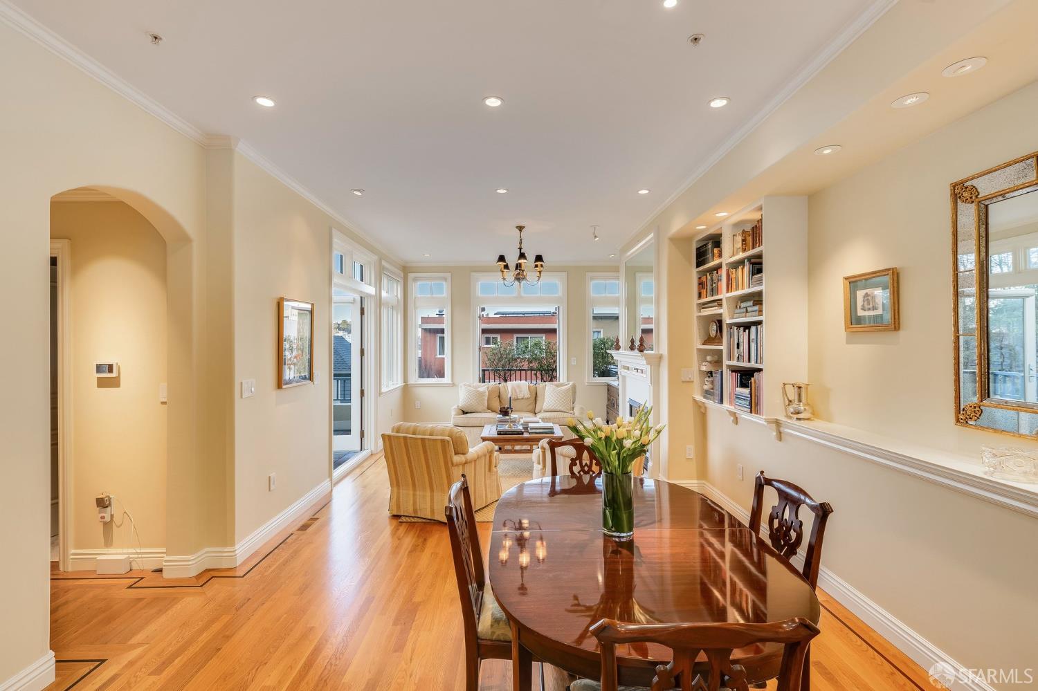 Detail Gallery Image 17 of 50 For 192 Graystone Ter, San Francisco,  CA 94114 - 3 Beds | 2/1 Baths