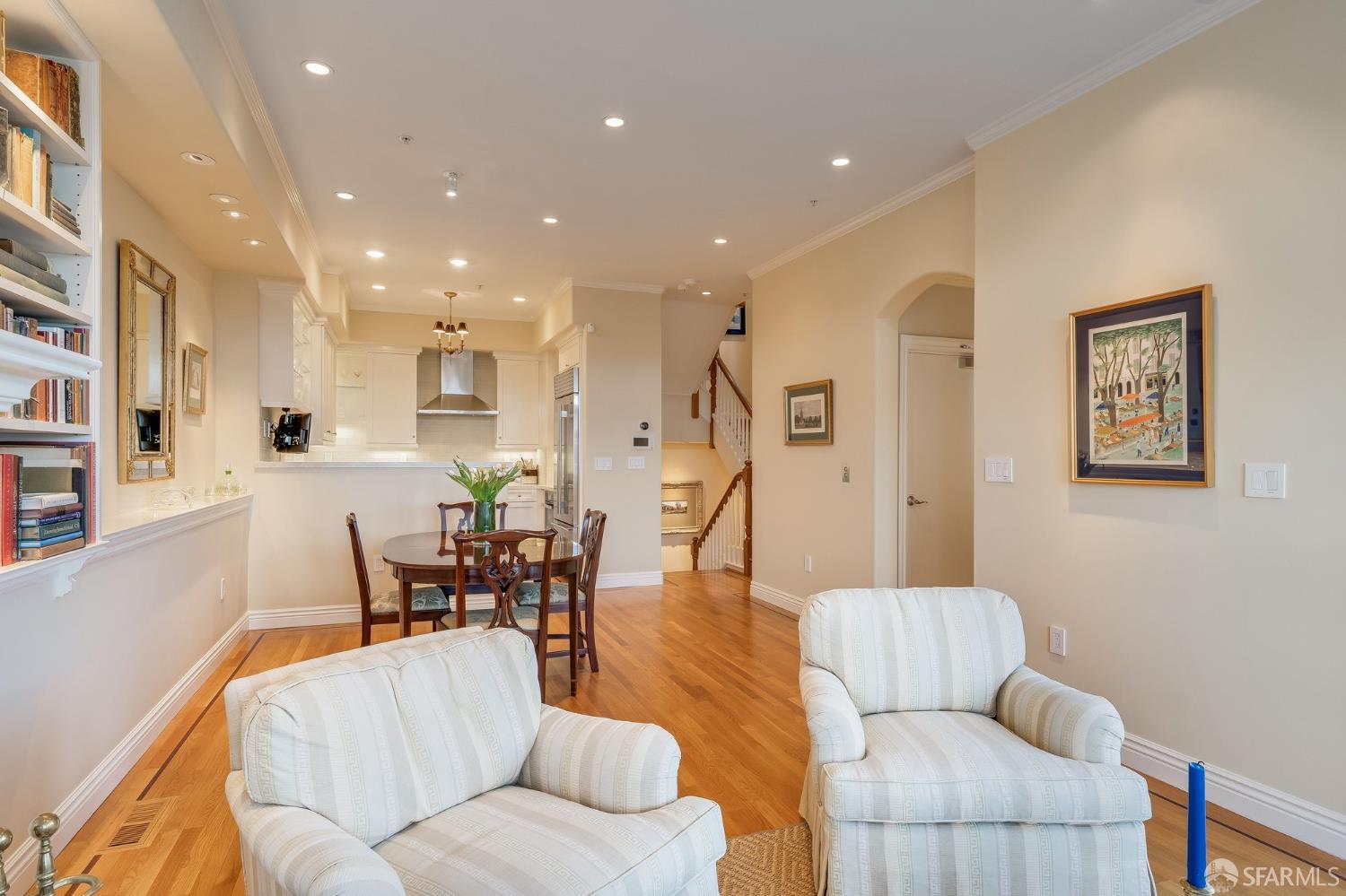 Detail Gallery Image 12 of 50 For 192 Graystone Ter, San Francisco,  CA 94114 - 3 Beds | 2/1 Baths