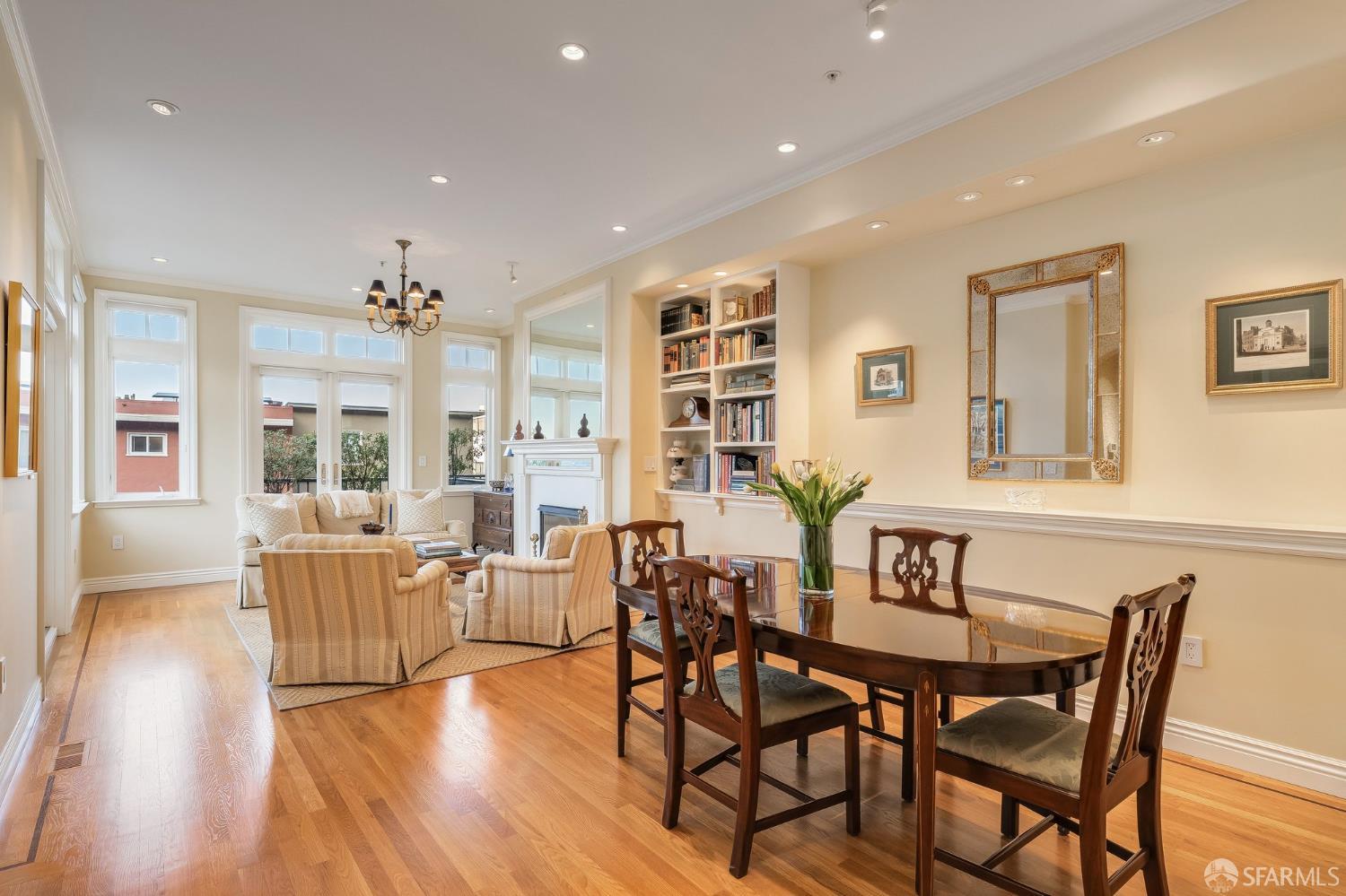 Detail Gallery Image 7 of 50 For 192 Graystone Ter, San Francisco,  CA 94114 - 3 Beds | 2/1 Baths