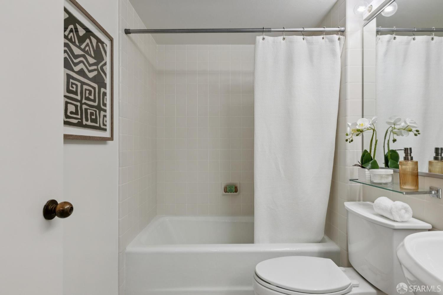 Detail Gallery Image 53 of 61 For 101 Lombard 407w,  San Francisco,  CA 94111 - 2 Beds | 2 Baths