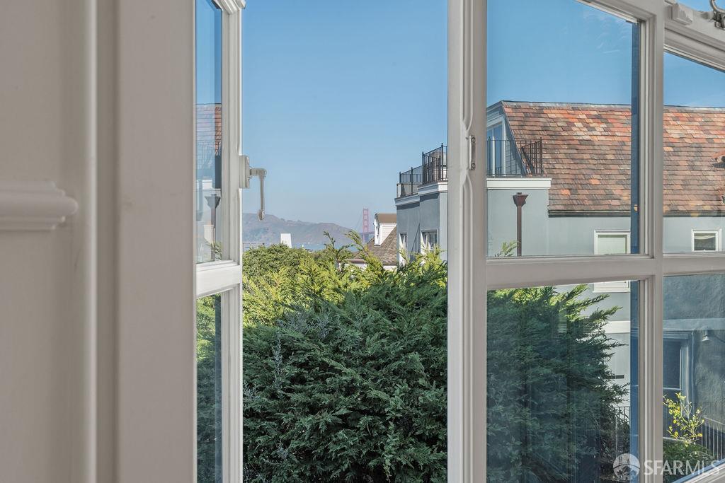 Detail Gallery Image 9 of 69 For 222 El Camino Del Mar, San Francisco,  CA 94121 - 4 Beds | 3/1 Baths