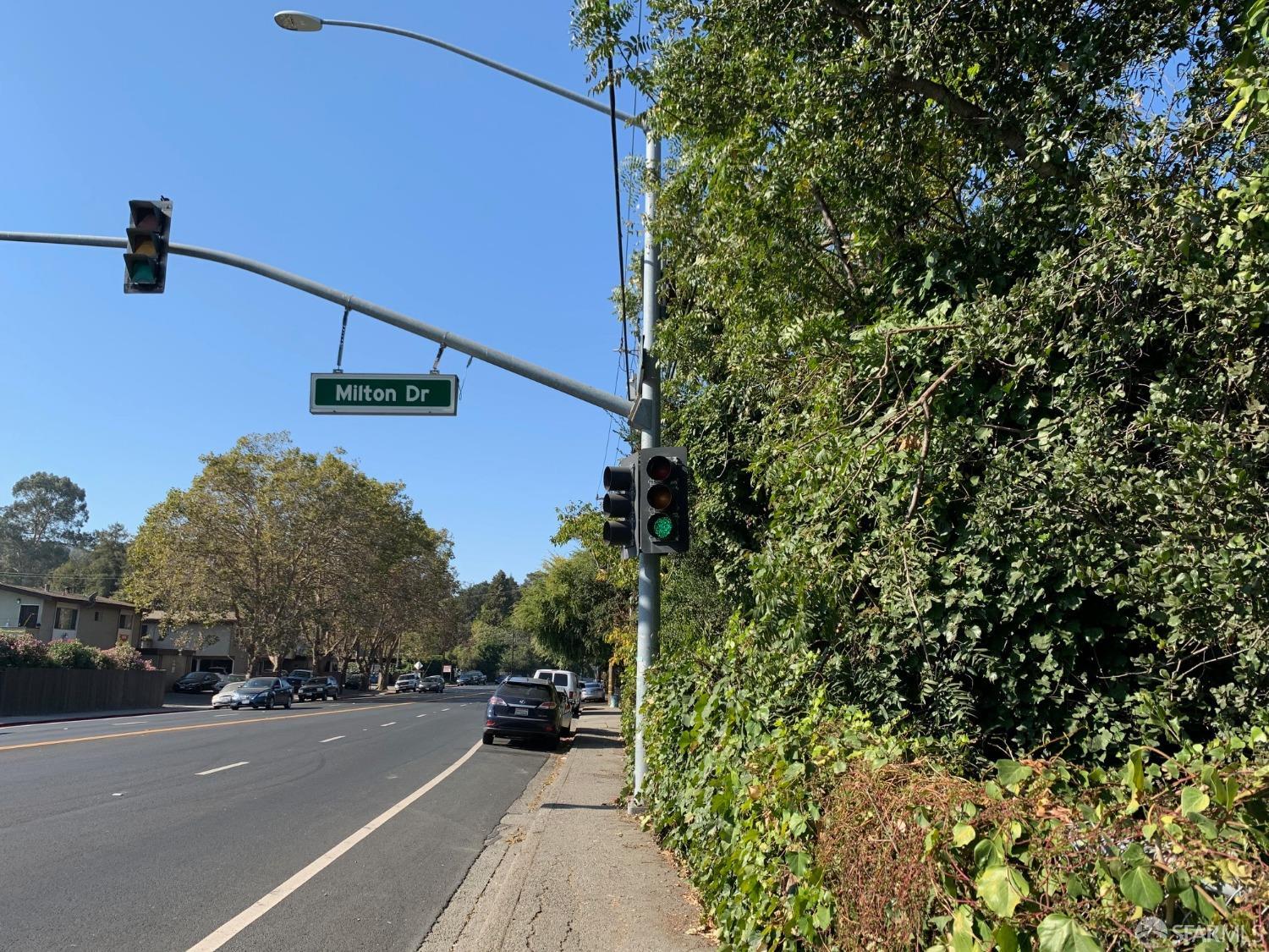 Detail Gallery Image 5 of 24 For 4265 San Pablo Dam Rd, El Sobrante,  CA 94803 - – Beds | – Baths