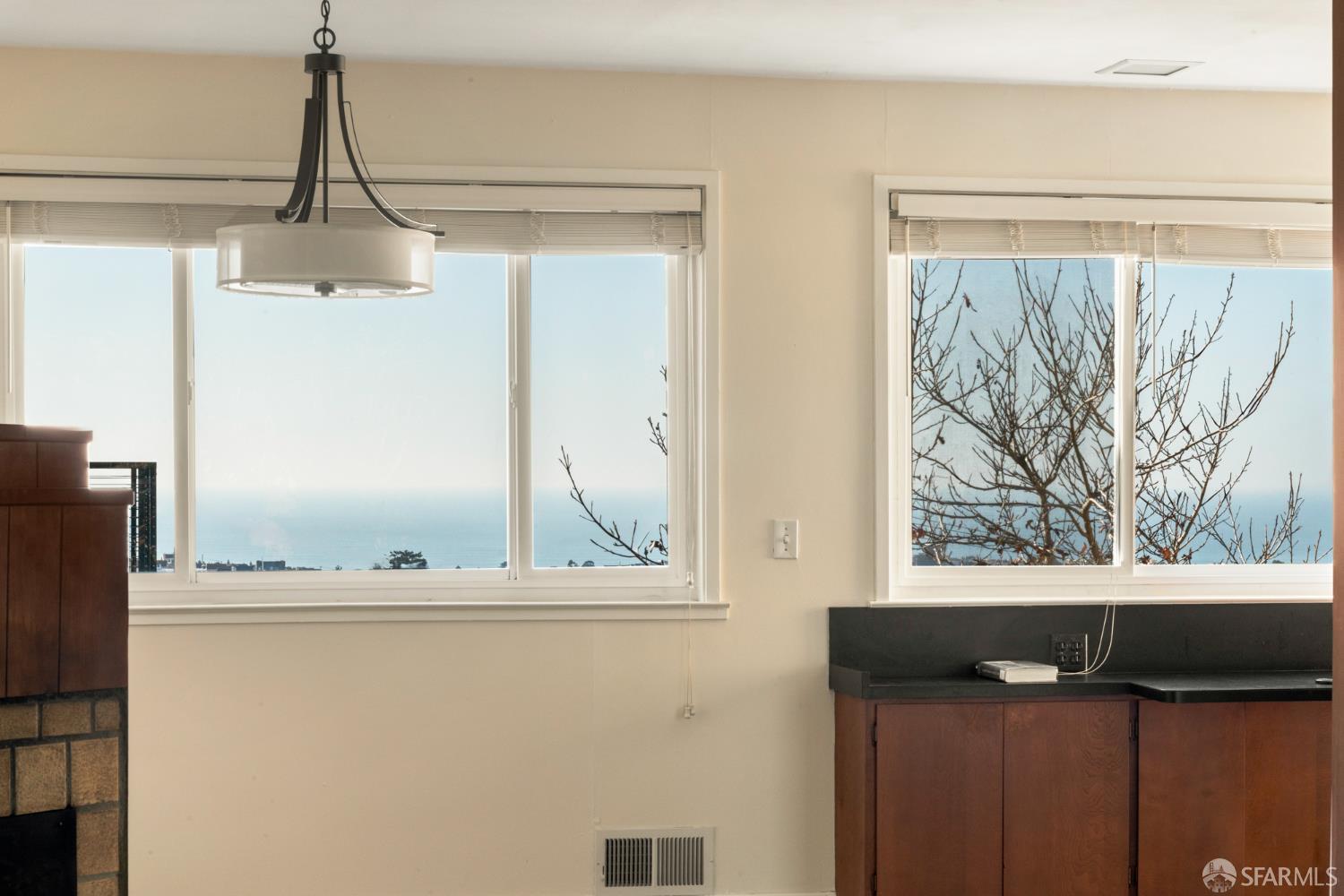 Detail Gallery Image 10 of 39 For 1883 16th Ave, San Francisco,  CA 94122 - – Beds | – Baths