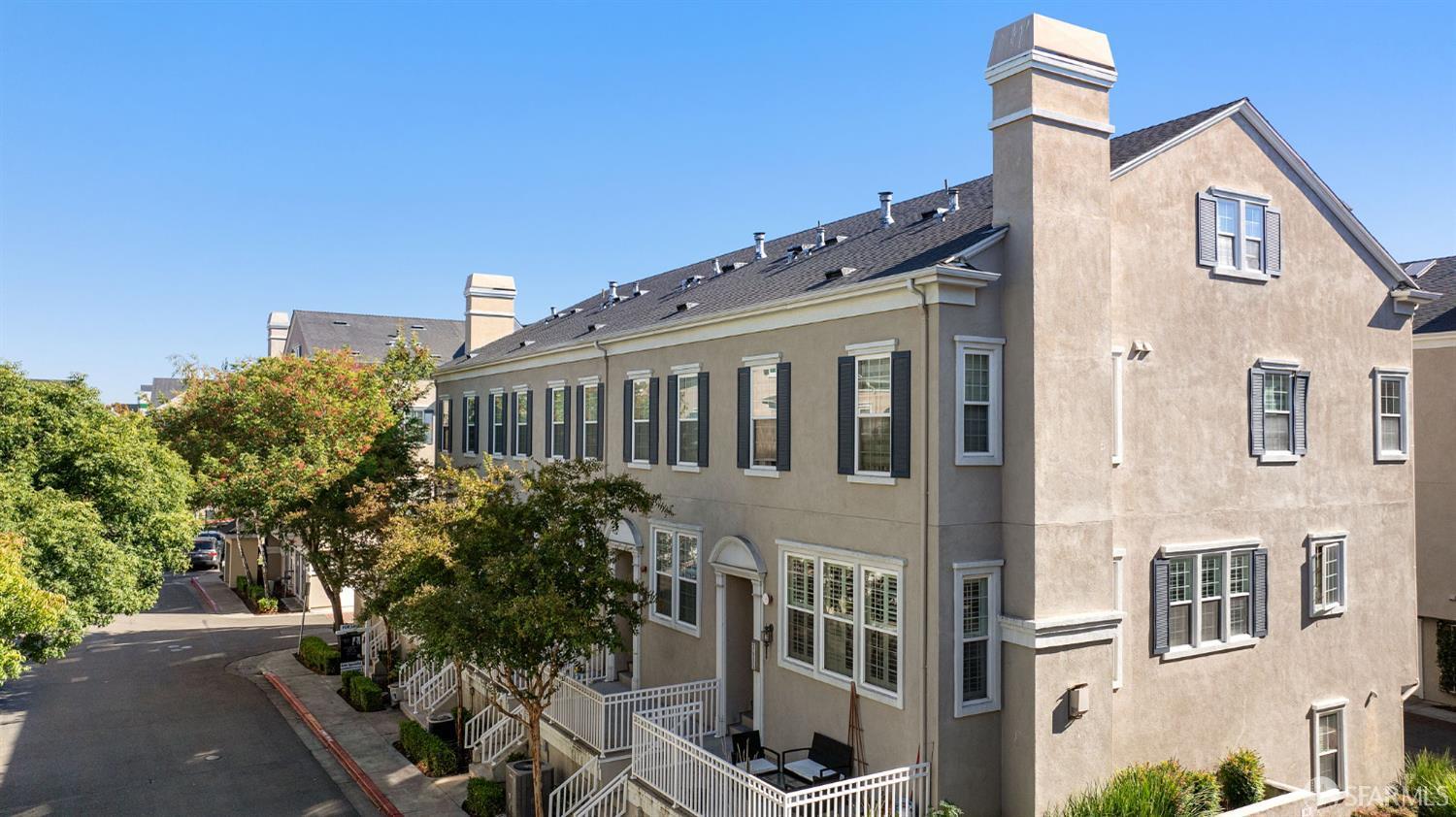 Detail Gallery Image 34 of 37 For 3613 Whitworth Dr, Dublin,  CA 94568 - 3 Beds | 3/1 Baths