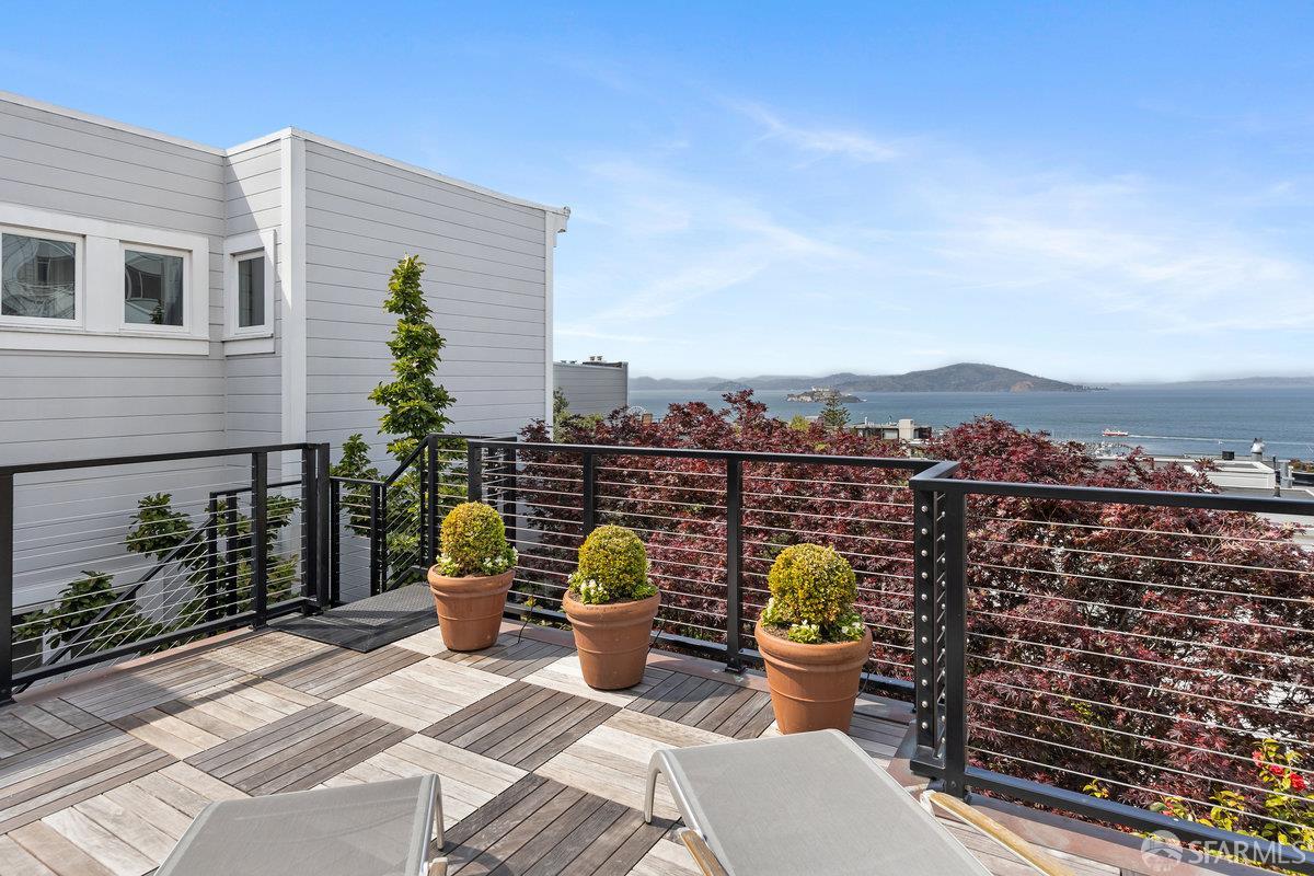 Detail Gallery Image 68 of 84 For 69 Telegraph Place, San Francisco,  CA 94133 - 4 Beds | 3/1 Baths