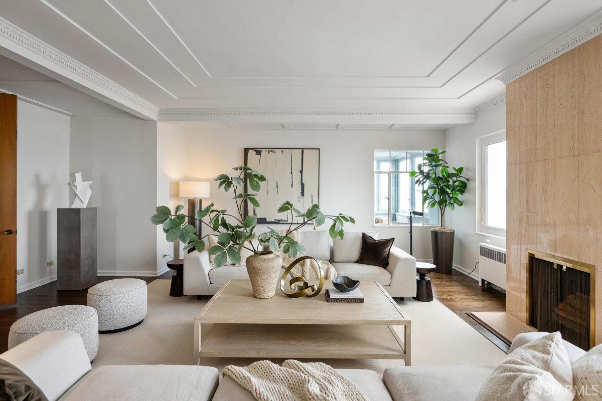 Photo #9: 426102478 Listing: Photo #9