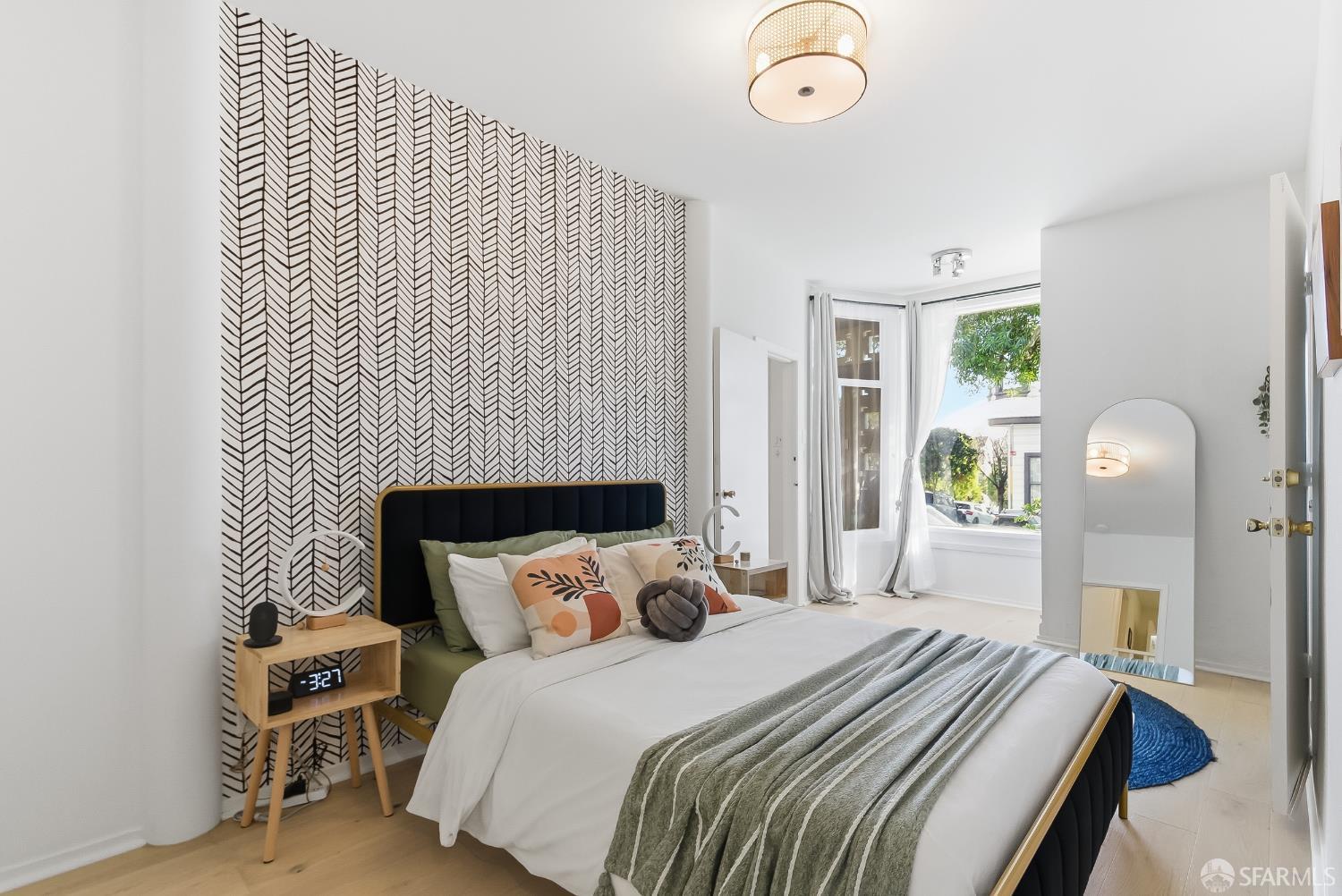 Detail Gallery Image 36 of 56 For 200 Hoffman Ave, San Francisco,  CA 94114 - – Beds | – Baths