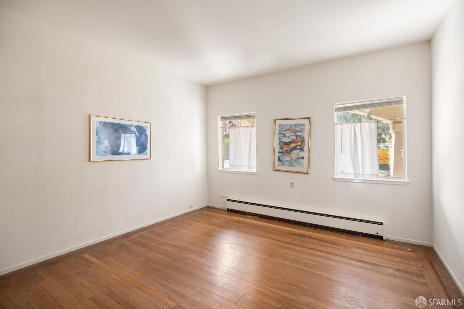 Detail Gallery Image 10 of 27 For 1228 Capuchino Ave, Burlingame,  CA 94010 - 3 Beds | 1 Baths