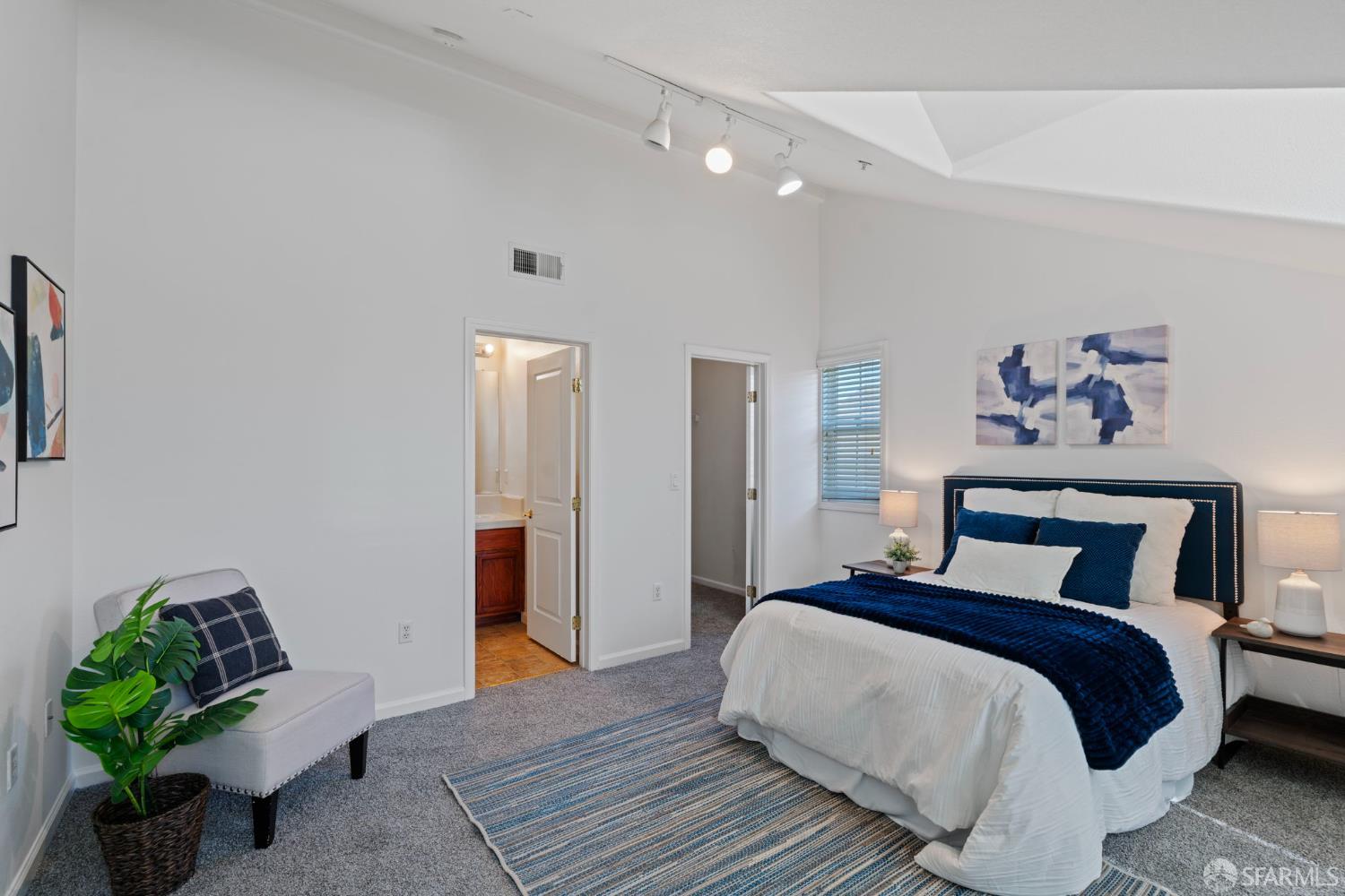 Detail Gallery Image 27 of 37 For 3613 Whitworth Dr, Dublin,  CA 94568 - 3 Beds | 3/1 Baths