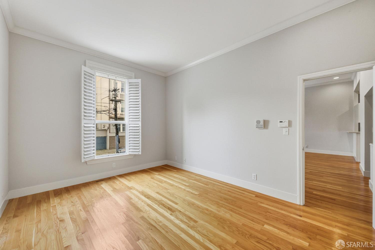 Detail Gallery Image 13 of 28 For 1590 Lyon St, San Francisco,  CA 94115 - 3 Beds | 2 Baths