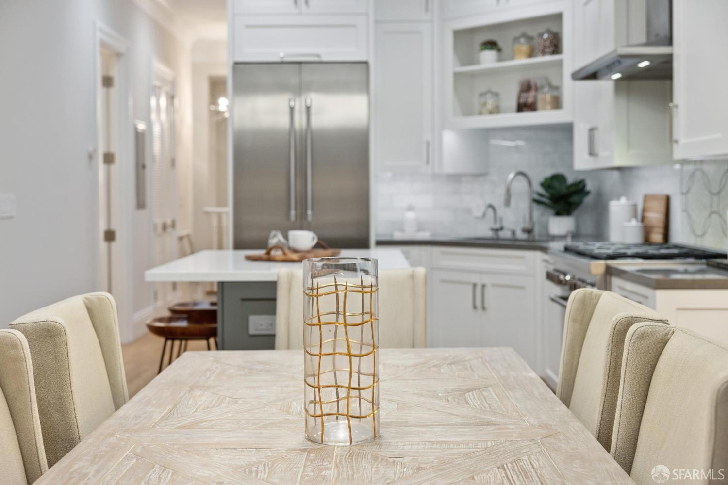 Detail Gallery Image 10 of 31 For 704 18th St, San Francisco,  CA 94107 - 3 Beds | 2 Baths