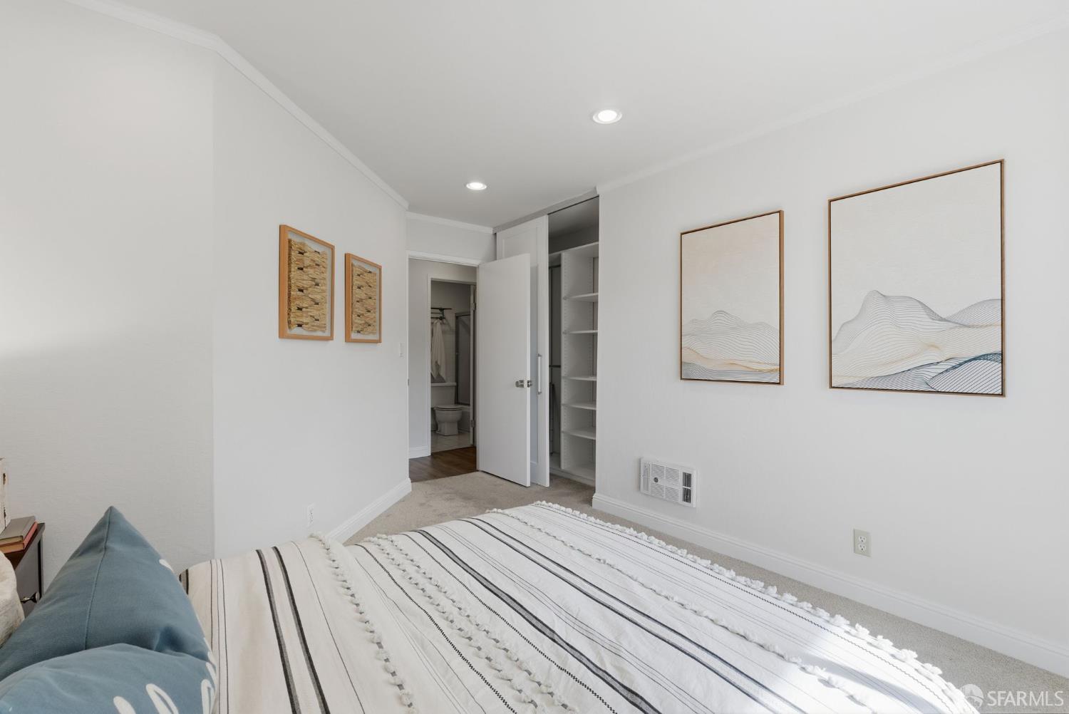 Detail Gallery Image 14 of 31 For 1551 Southgate Ave #102,  Daly City,  CA 94015 - 2 Beds | 2 Baths